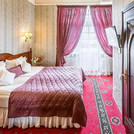 Hotel Atlas Deluxe Lviv