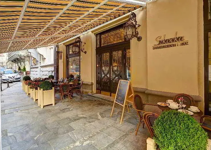 Hotel Atlas Deluxe 4*