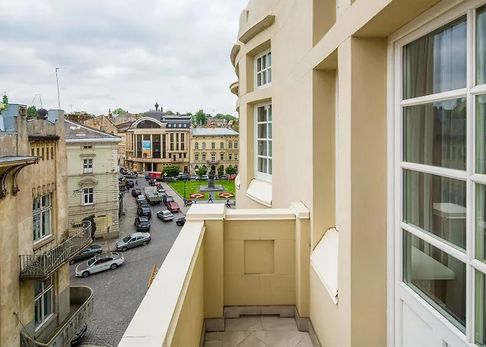Atlas Deluxe Hotel Lviv