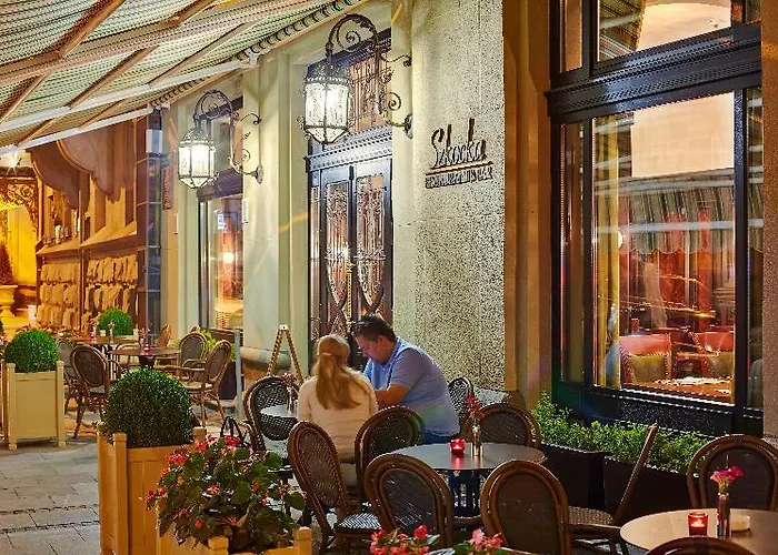 Hotel Atlas Deluxe 4*