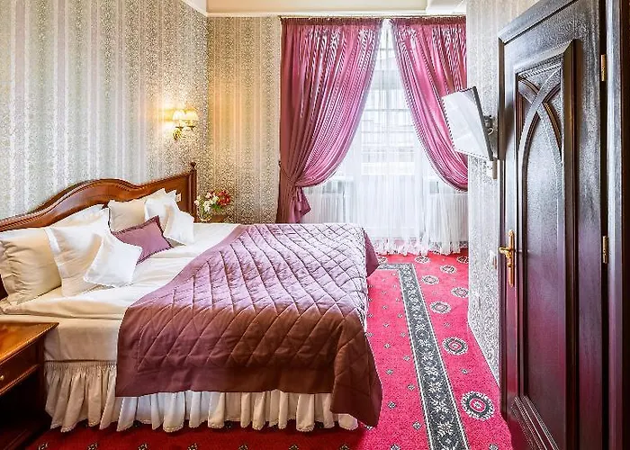 Hotel Atlas Deluxe Lviv