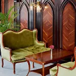 Atlas Deluxe Hotel