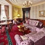 Atlas Deluxe Hotel