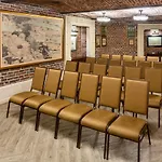 Hotel Atlas Deluxe Leópolis