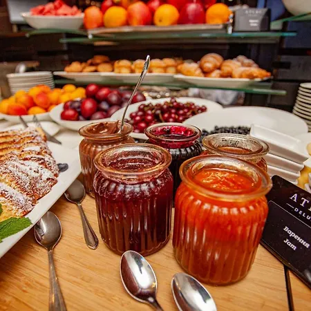 Atlas Deluxe Hotel 4*