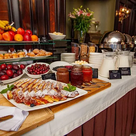 Hotel Atlas Deluxe 4*