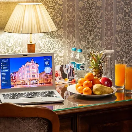 Atlas Deluxe Hotel Lviv
