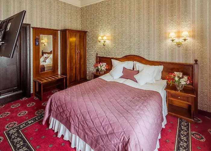 Atlas Deluxe Ξενοδοχείο 4*