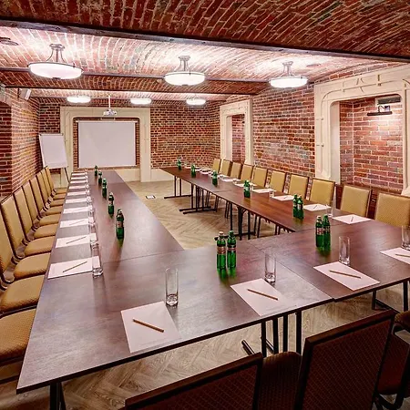 Szálloda Atlas Deluxe 4*