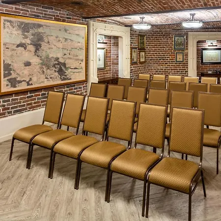 Szálloda Atlas Deluxe Lviv