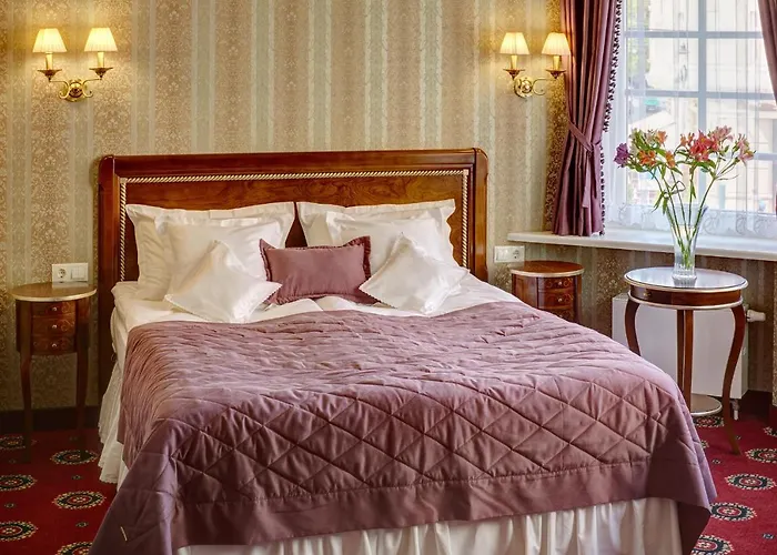 Atlas Deluxe Львов